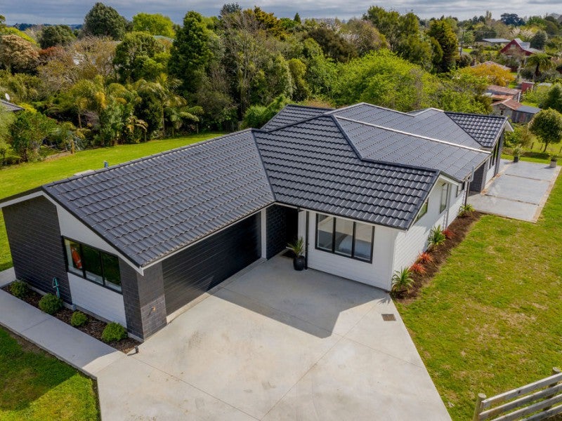 4 Corbin Court, Ohau - Carousel 2