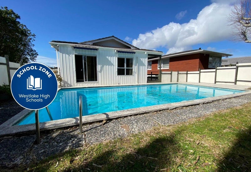 15 Ravenwood Drive, Forrest Hill, Auckland - Carousel 1