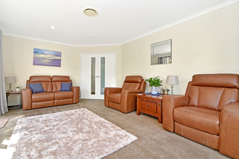 10 Eagle Street, Welcome Bay, Tauranga - Carousel 2