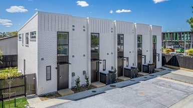 6/3 Tapu Road, Huapai, Kumeu - Carousel 1