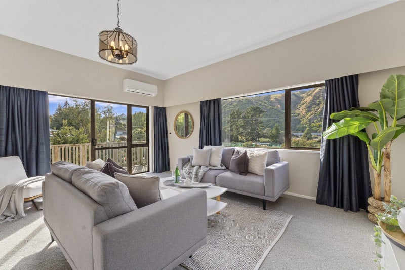 3 Leinster Avenue, Raumati South, Paraparaumu - Carousel 1