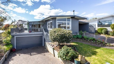 48 Henry Hill Road, Taupo - Carousel 1