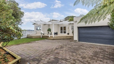 5B Armitage Street, Ngaio, Wellington - Carousel 1