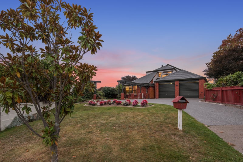 11 Regent Place, Witherlea, Blenheim - Carousel 1