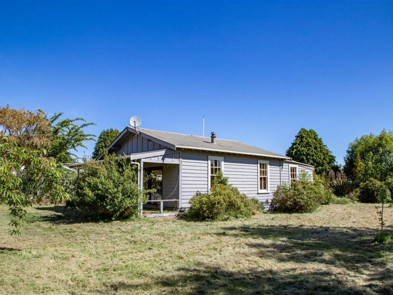 10 Miharo Street, Rangataua - Carousel 1