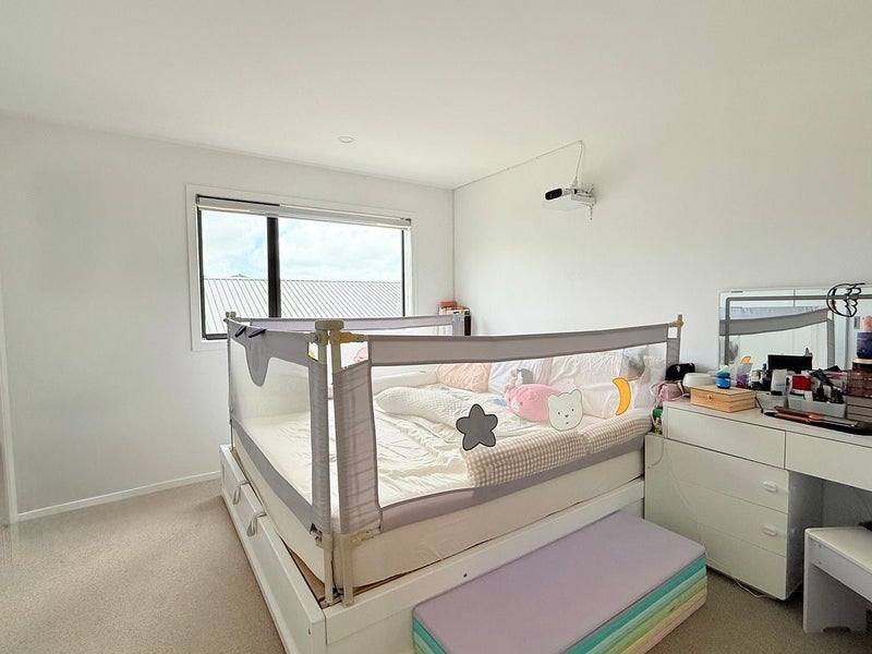 24/28 Westgate Drive, Westgate, Auckland - Carousel 2