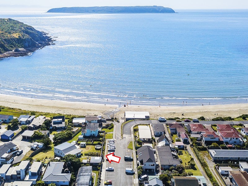 3 Toms Road, Titahi Bay, Porirua - Carousel 2