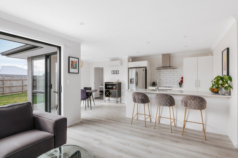 123 Union Drive, Papamoa - Carousel 2