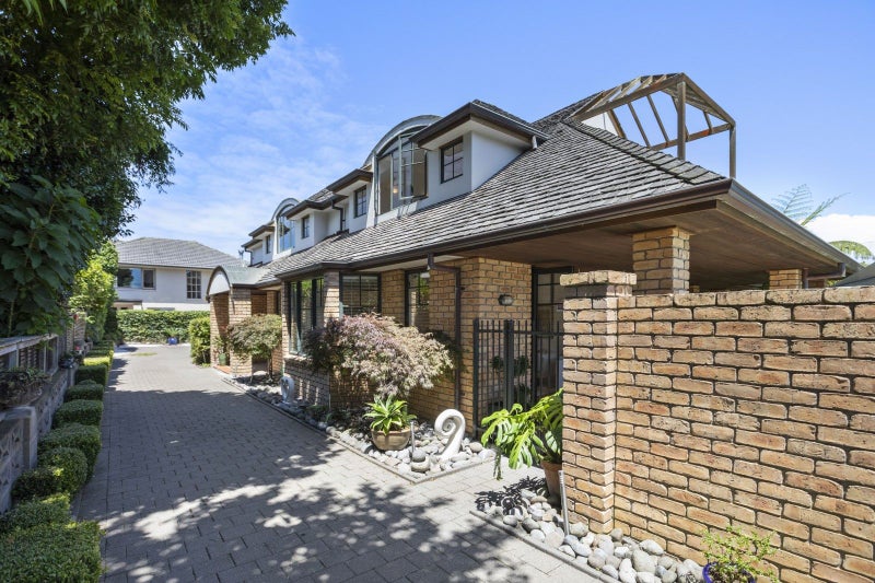 25 Benson Road, Remuera, Auckland - Carousel 2