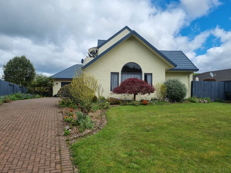 3 Edward Payton Grove, Pukehangi, Rotorua - Carousel 1