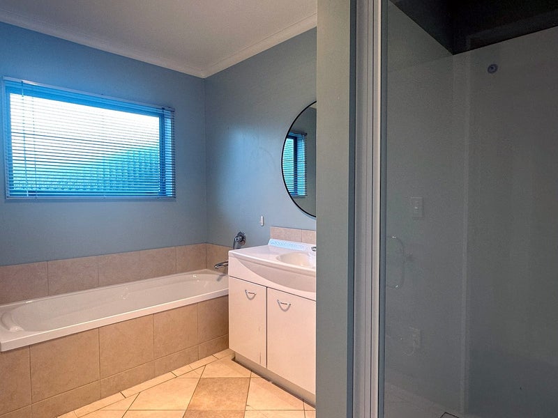 5 Swain Grove, Riverstone Terraces, Upper Hutt - Carousel 12