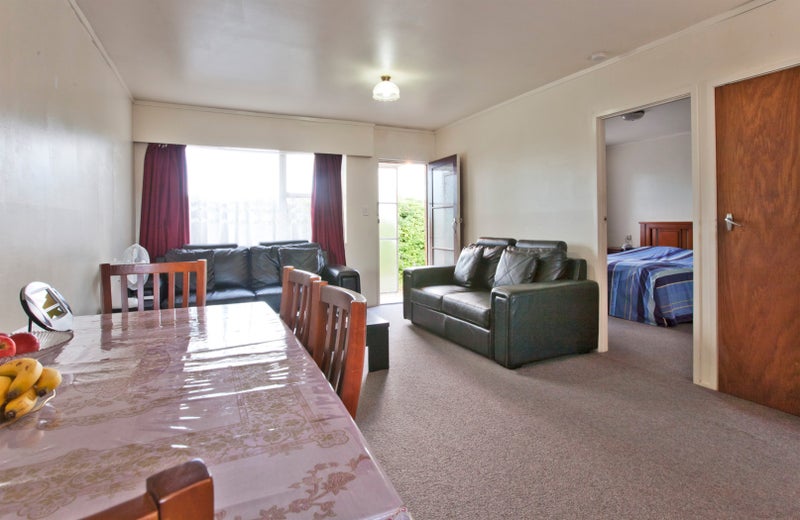 1/20 Campbell Road, One Tree Hill, Auckland - Carousel 1