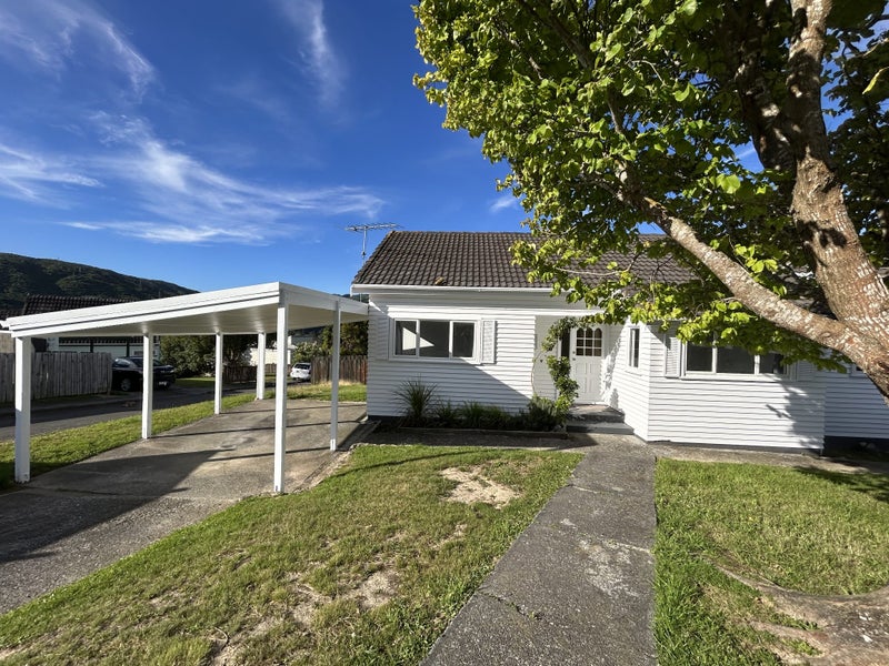 15 Clapham Grove, Stokes Valley, Lower Hutt - Carousel 22
