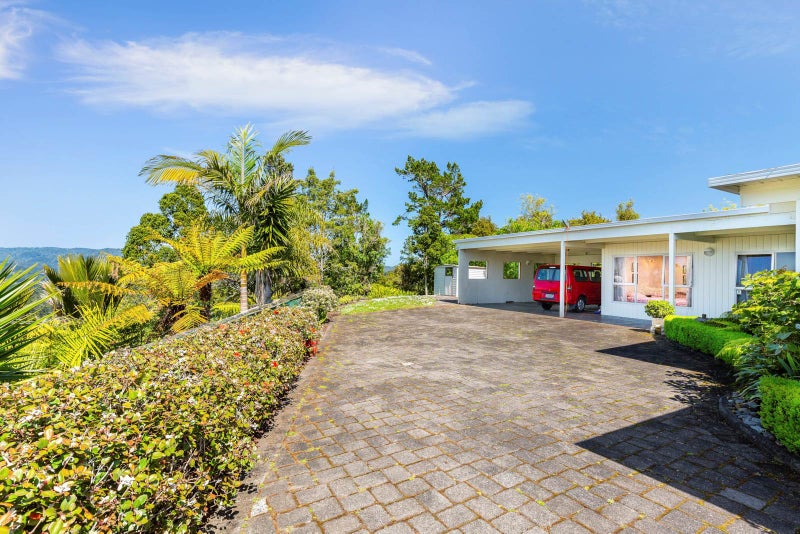84 Crows Road, Swanson, Auckland - Carousel 2