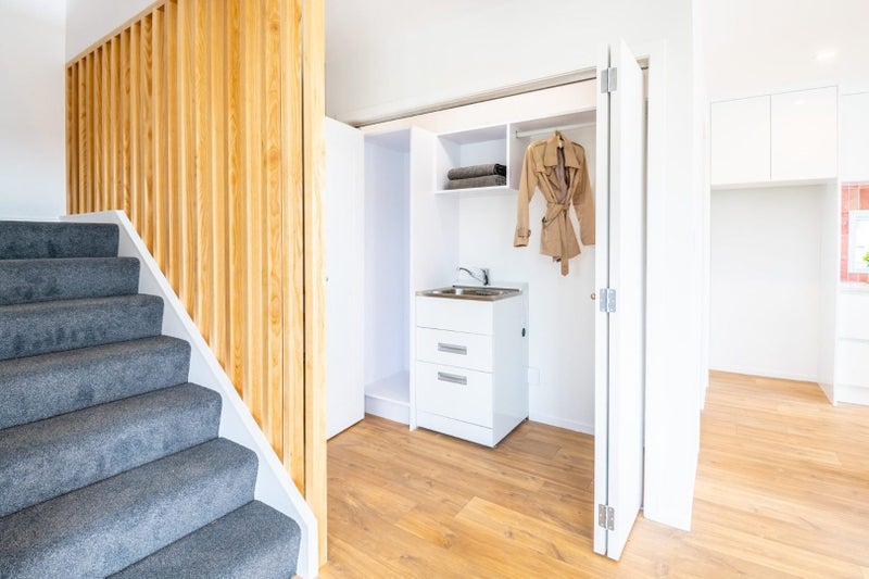 30 Atherton Terrace, Churton Park, Wellington - Carousel 18