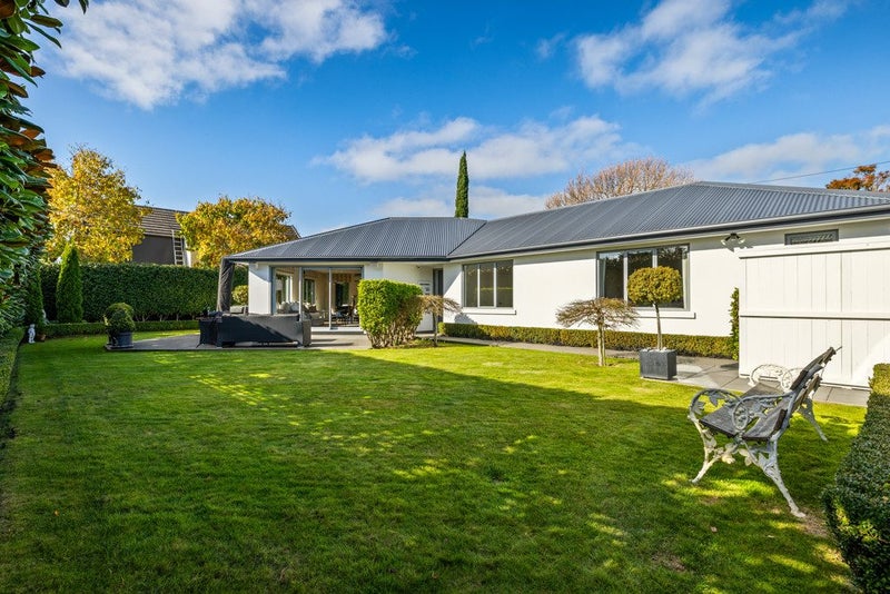 36 Brookside Terrace, Bryndwr, Christchurch - Carousel 1