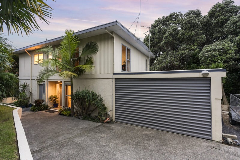 24 Hillcrest Grove, Hillpark, Auckland - Carousel 2
