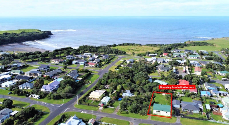 48 Fox Street, Opunake - Carousel 1