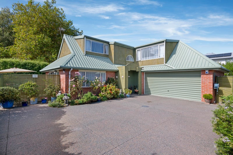 1/134 Waimairi Road, Ilam, Christchurch - Carousel 1