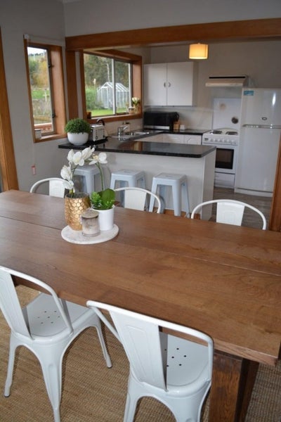 17 Kinmont Crescent, Kinmont Park, Mosgiel - Carousel 2