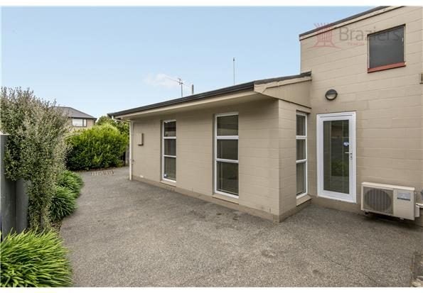 18 George Street, Riccarton, Christchurch - Carousel 11