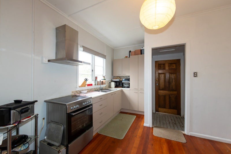 700 Gordon Road, Raureka, Hastings - Carousel 2