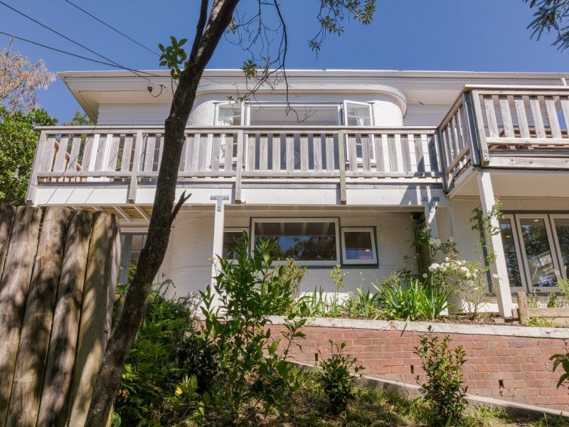 17 Wyndrum Avenue, Waterloo, Lower Hutt - Carousel 1