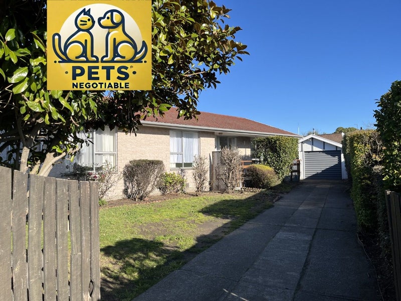 18 Medina Crescent, Parklands, Christchurch - Carousel 1