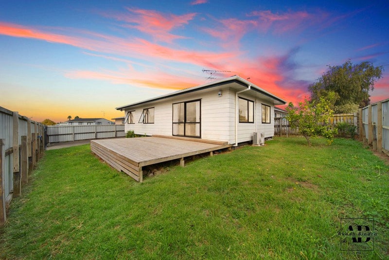 2/31 Solveig Pl, Randwick Park, Manukau - Carousel 1