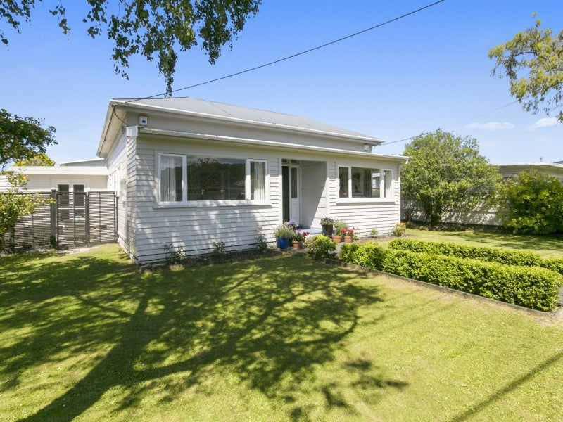 12 Alice Street, Alicetown, Lower Hutt - Carousel 1