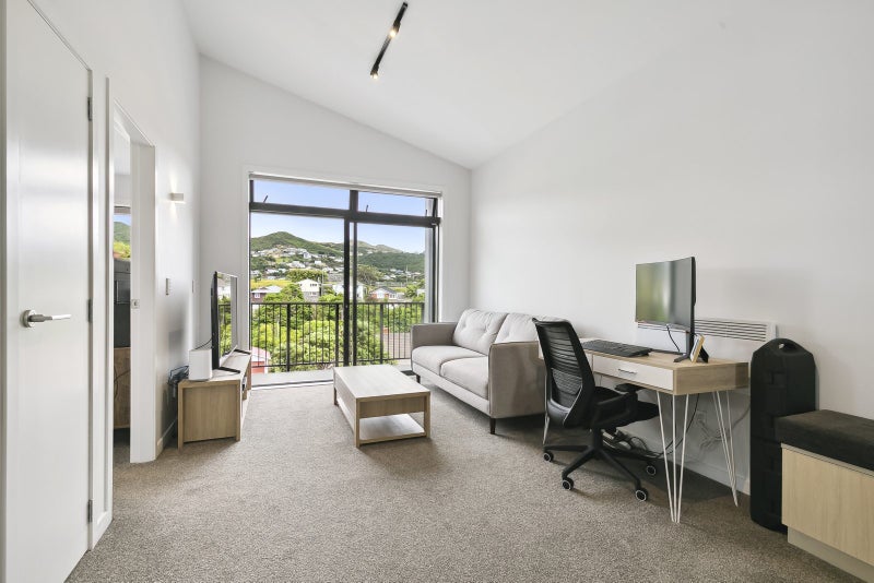 12/2 Hindmarsh Street, Johnsonville, Wellington - Carousel 1