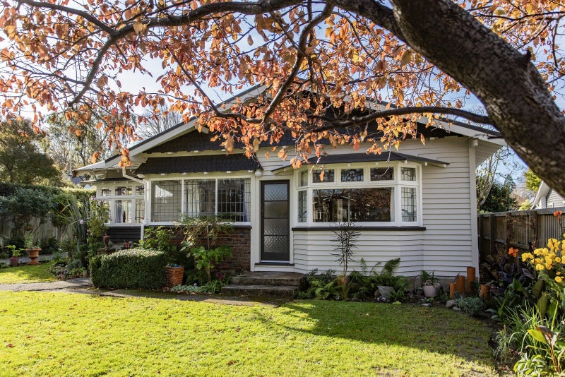 12 Wherstead Road, Cashmere, Christchurch - Carousel 8