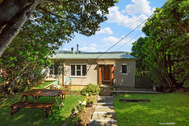 55 Kinghorne Street, Strathmore Park, Wellington - Carousel 1