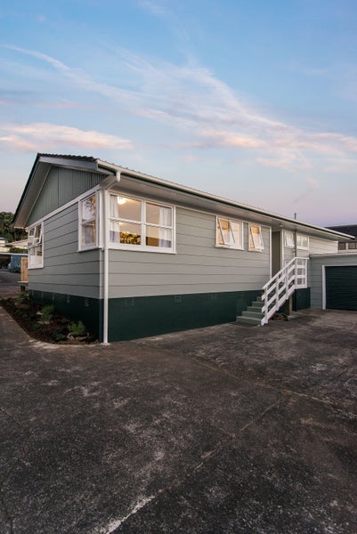 1/17 Steen Place, Mangere Bridge, Auckland - Carousel 26