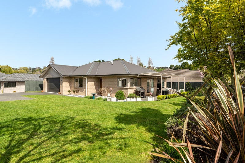 10 Sunnybrooke Close, Welcome Bay, Tauranga - Carousel 2