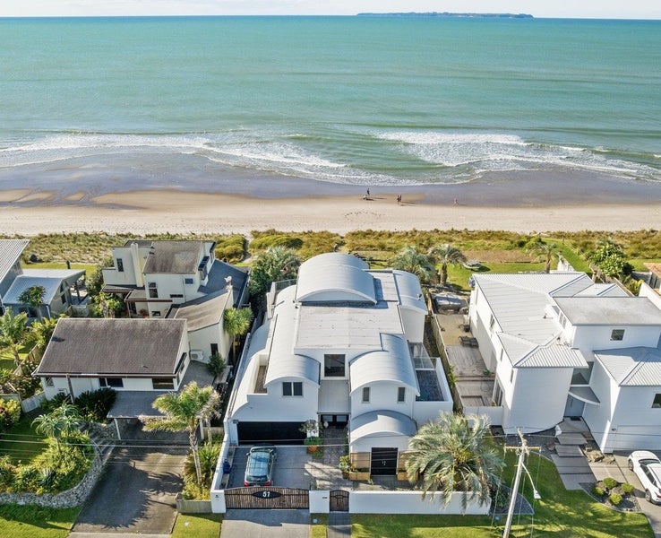 51 Motiti Road, Papamoa Beach, Papamoa - Carousel 2