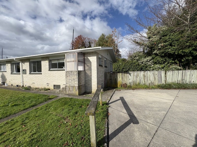 23 Clyde Street, Utuhina, Rotorua - Carousel 9