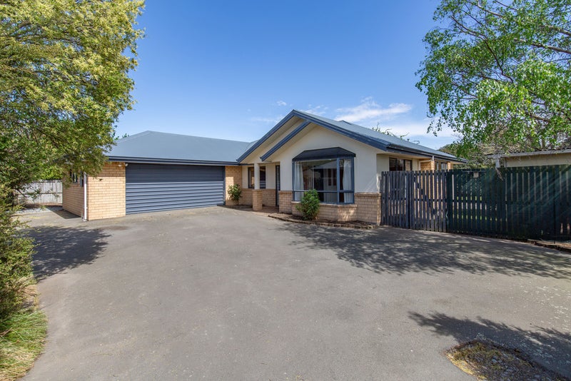 18 Iroquois Place, Wigram, Christchurch - Carousel 1
