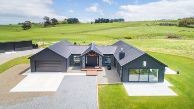 40 Meavy Lane, Ashhurst, Palmerston North - Carousel 1
