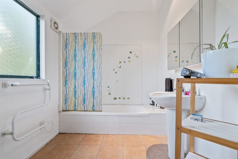 28E Glenorchy Street, Glen Eden, Auckland - Carousel 11