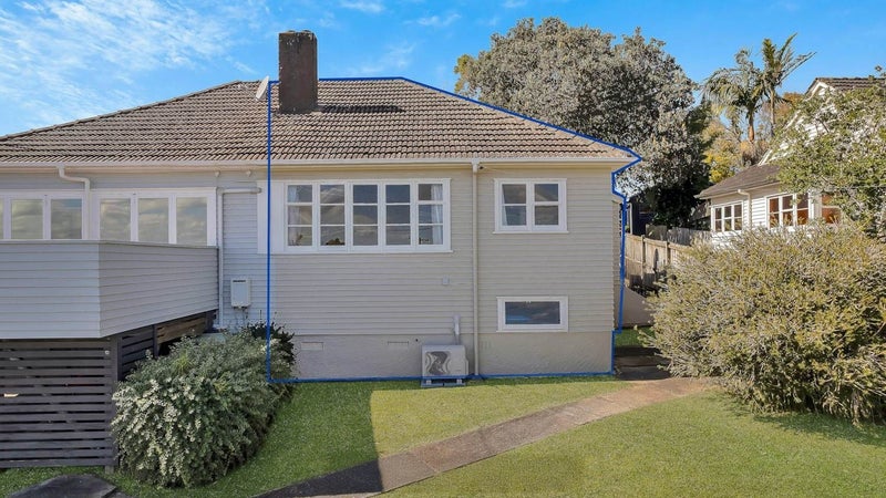 20A Hadfield Avenue, Waterview, Auckland - Carousel 1