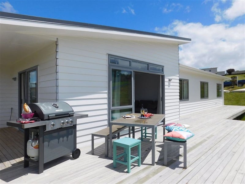 9 Parklands Avenue, Mangawhai Heads, Mangawhai - Carousel 1