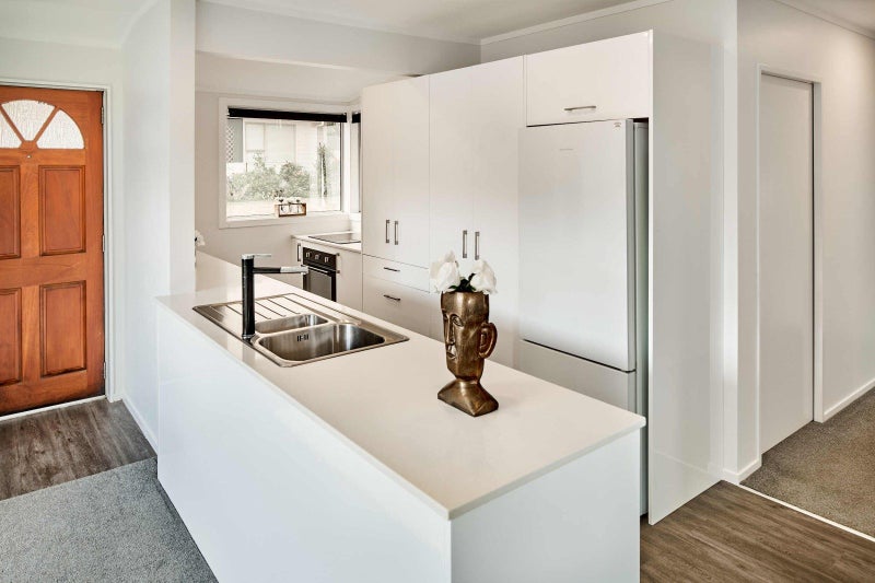 43B HICKS CLOSE, WHITBY, PORIRUA - Carousel 2