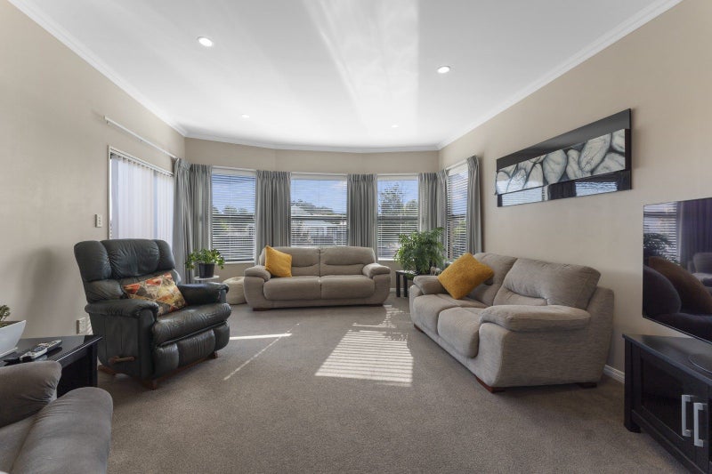74A Eatwell Avenue, Paraparaumu Beach, Paraparaumu - Carousel 2