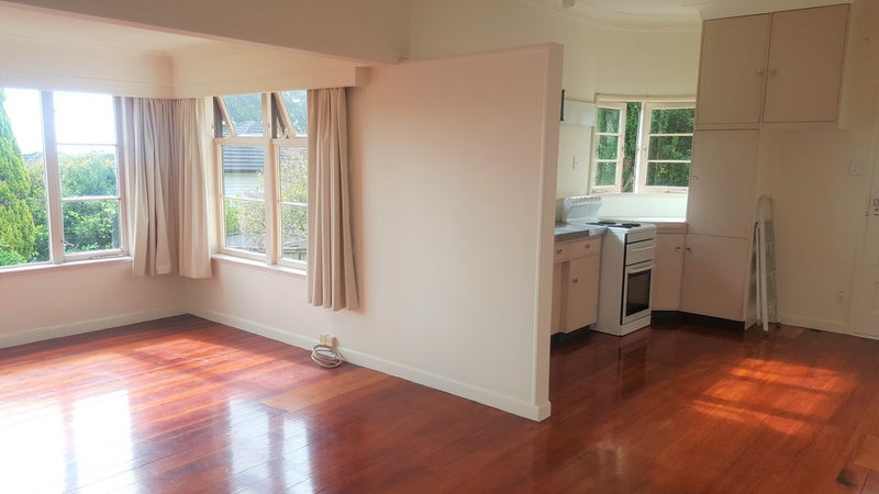 2/227 East Coast Road, Campbells Bay, Auckland - Carousel 2