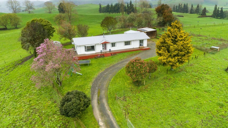 7 Tahaia Road, Otewa, Otorohanga - Carousel 2