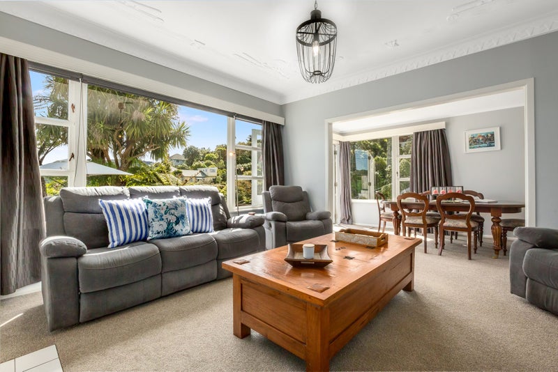 26 Pembroke Road, Northland, Wellington - Carousel 2