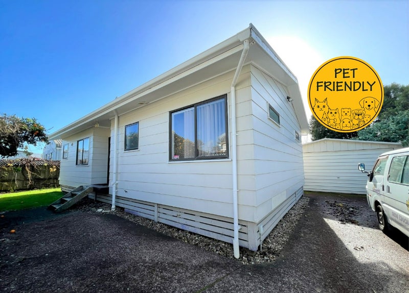1/12 Avis Avenue, Papatoetoe, Auckland - Carousel 1