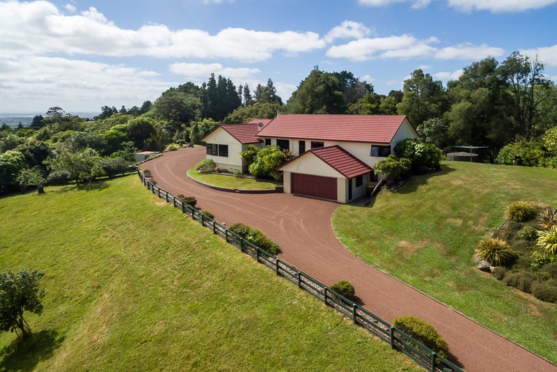 82 Harry Dreadon Road, Papakura - Carousel 2