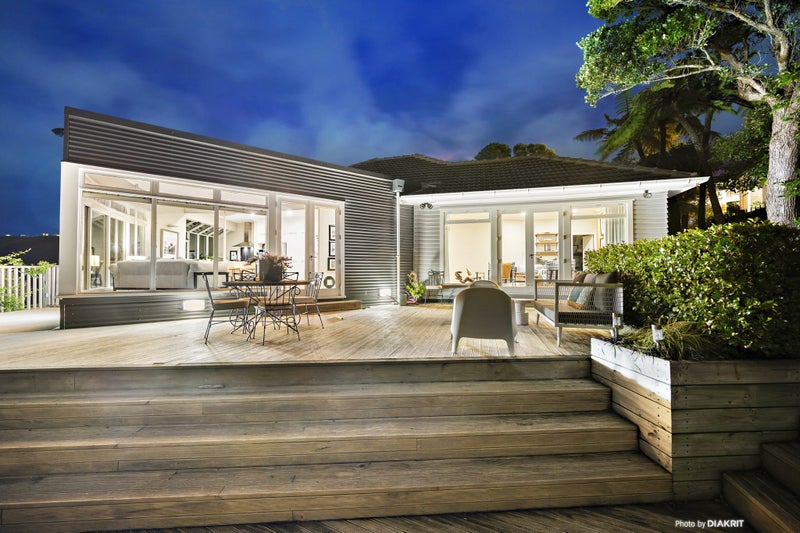 15 Zetland Street, Highbury, Wellington - Carousel 1